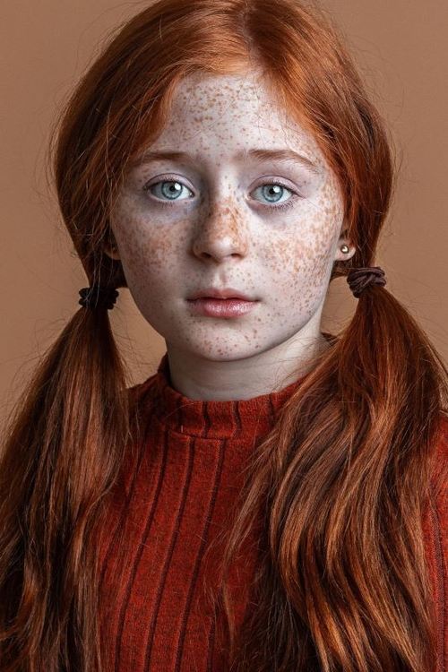 Lexi Lancaster as Christie