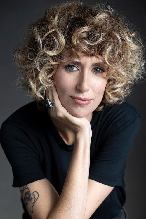 Michèle Kaye as Helen