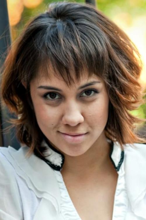 Traycee King as Janet