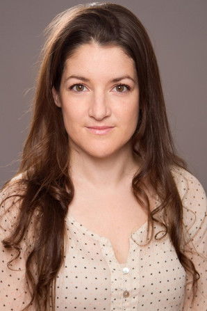 Émilie Massé as Alice