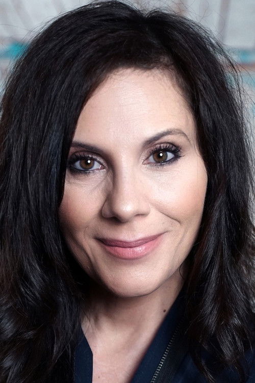 Connie Chiarelli as Aunt Marge