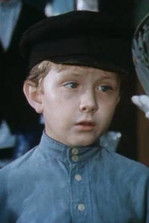 Yevgeni Pivovarov as Сева Кухтин