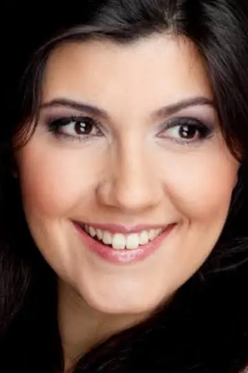 Susana Gaspar as Violetta