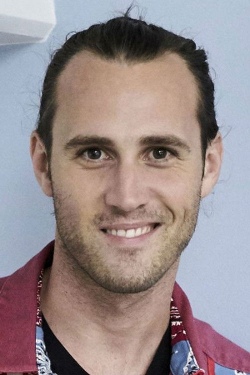 Sonny Fredie-Pedersen as Dommer