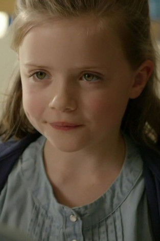 Swan Mirabeau as Rosita Moreno