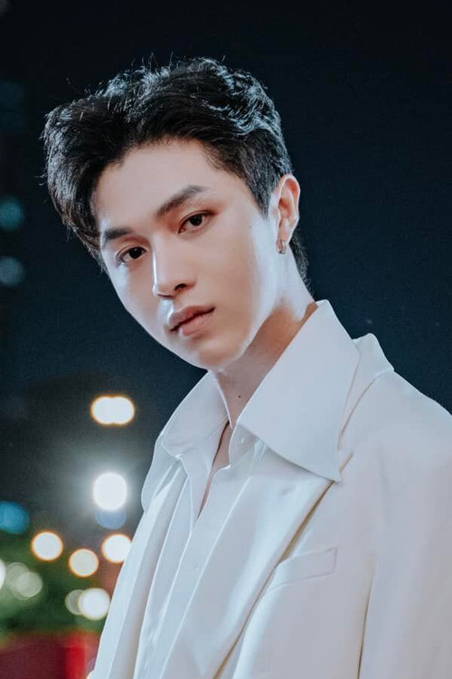 Nguyễn Võ Minh Hiền as Đạt