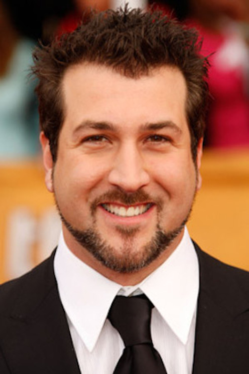 Joey Fatone as Carl (voice)