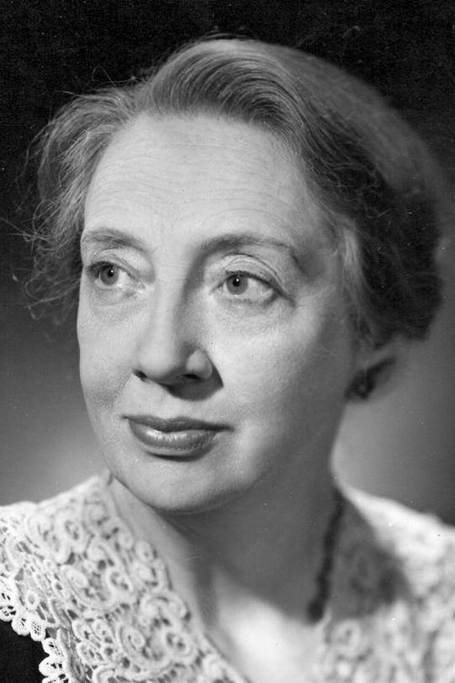 Agnes Lauchlan as Aunt Agnes