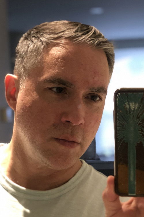 Leslie Valdes as Abuelo (voice)