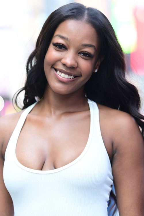 Victoria Richards as Sherie's Friend