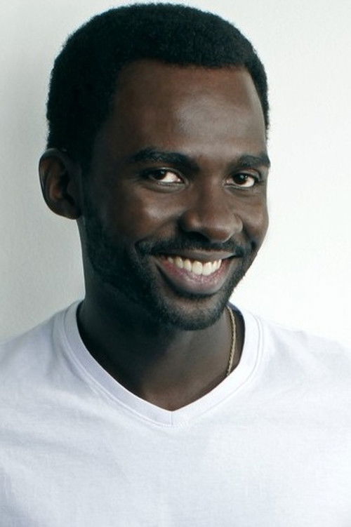 Izak Dahora as Mané