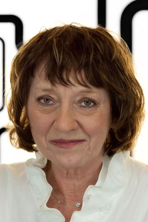 Celia Nufaar as Moeder Frits