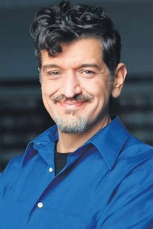 Enrico Casarosa as Sé stesso