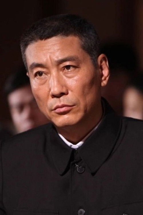 Eryong Chuai as 荣禄