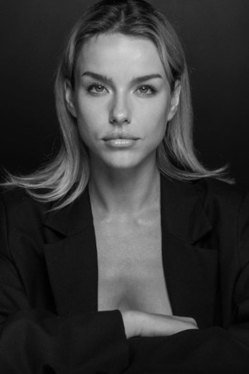 Sara Draguleva as Kristina