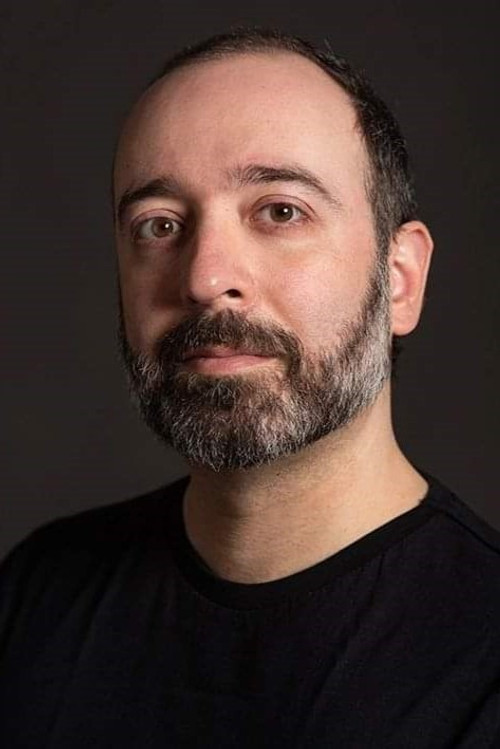 Jona García as Manolo, 45 years old