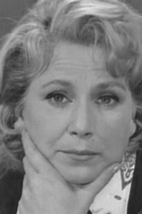 Emma Sidorova as Vasya's mother