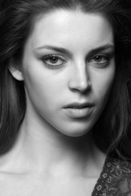 Mareille Labohm as Bishop