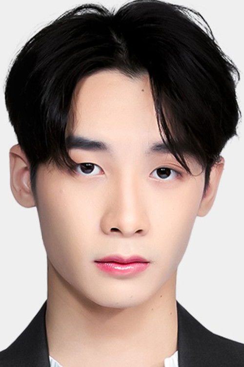 Phubase Pratumrat as Tiger