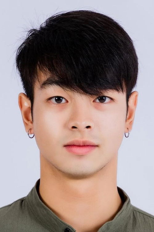 Pongsaphon Wongkaew as Job