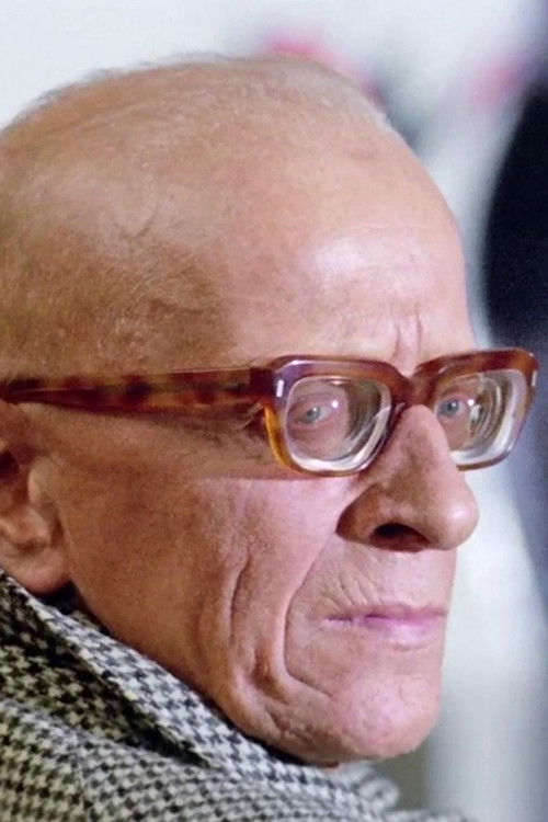 Alessandro Tedeschi as Embalmer (uncredited)