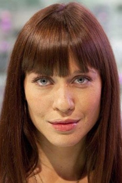 Abeille Gélinas as Claudette