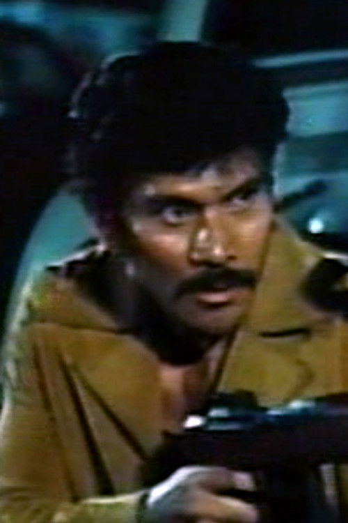 Rusty Santos as Susing