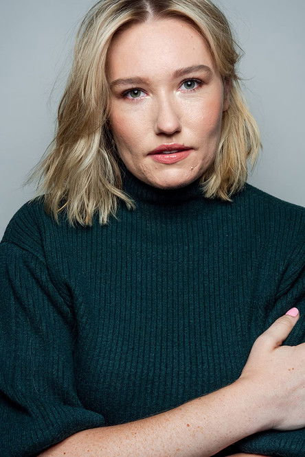 Leslee Crisman as Nicole