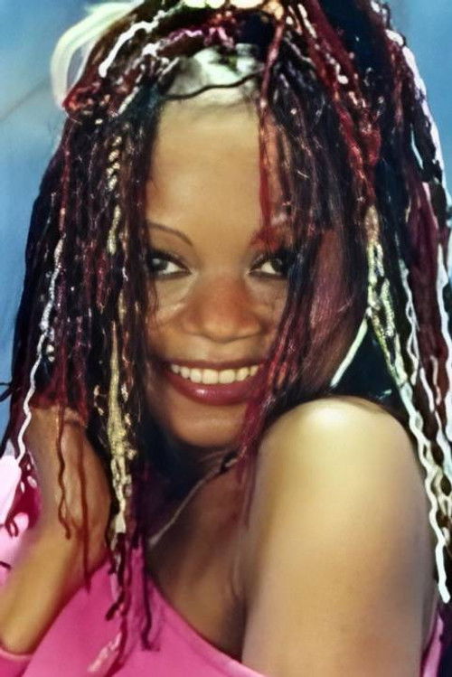 Sianna Gori as Sianna