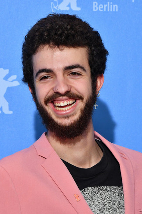 Alberto Bang as Young Man 1