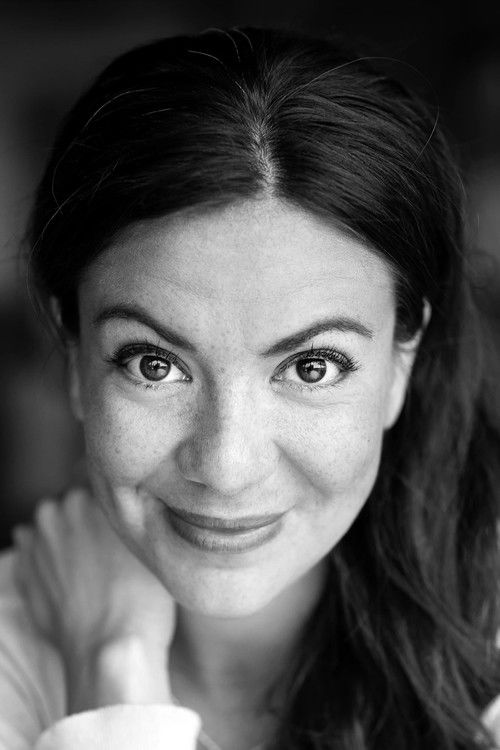 Johanna Lazcano as Jessica