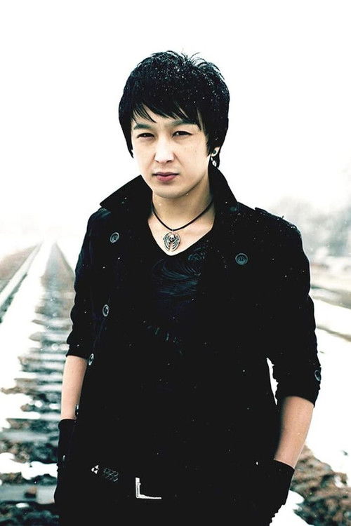 Darhan Eshenaliev as Дастан