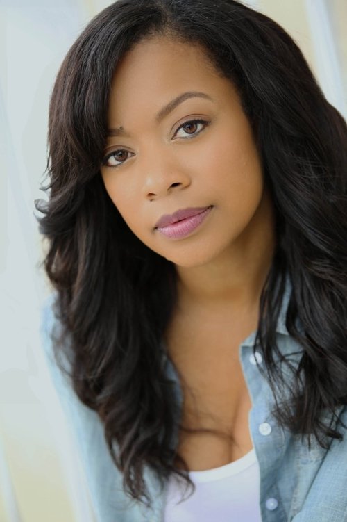 Zeeky Minnis as Captain Barnes