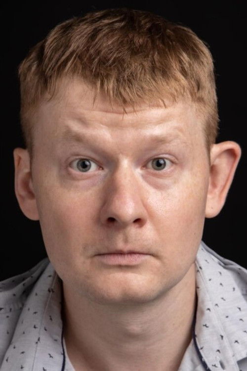 Sergey Yuyukin as Pay-Papa