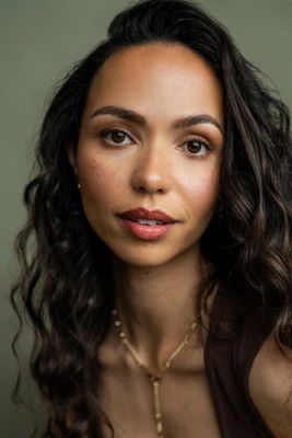 Albane Courtois as Fatima Lanrawi