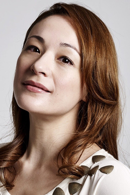 Sylvia Grab as Akari Oriyama