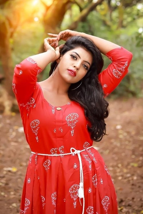 Madhuri Pawar as Prerna Patil Sane