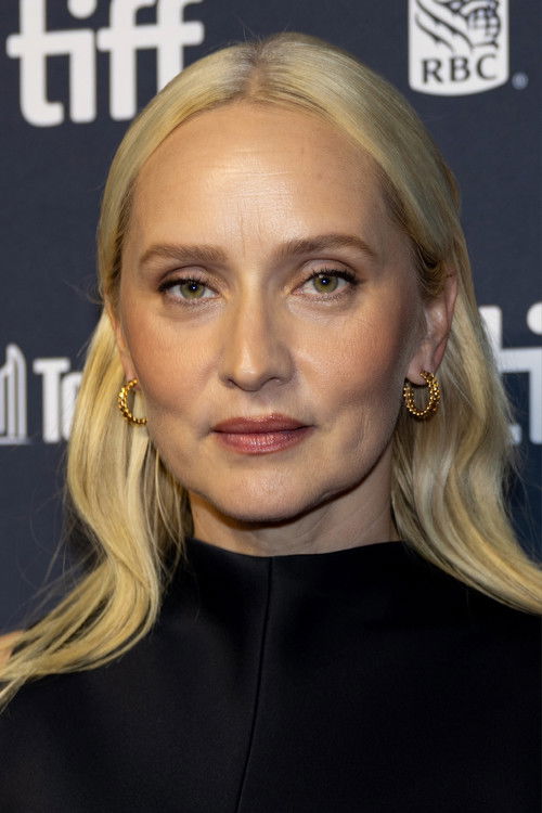 Mona Fastvold as Sonia