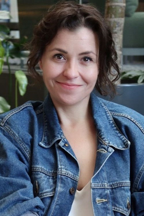 Daneel Van Der Walt as Madelyn van Staden