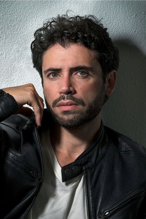 Cédric Pelzman as Dutour