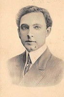 Sydney Ayres as Blackbeard