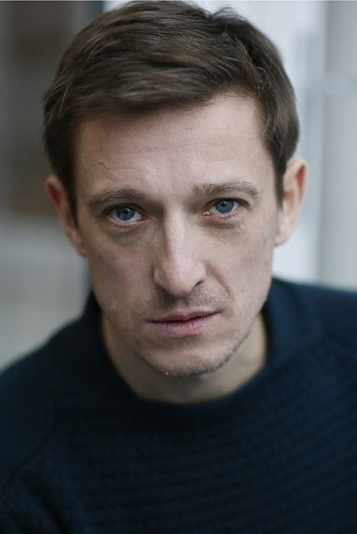 Maxence Dinant as Ettore