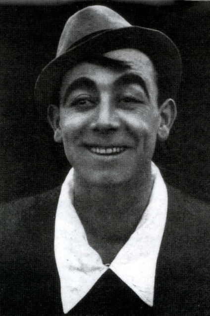 Raymond Dandy as Pierre
