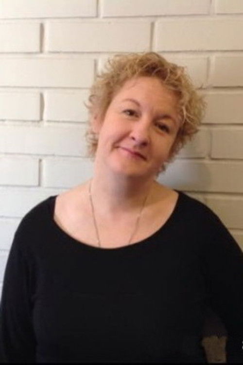 Anna Bashenkova as Алевтина