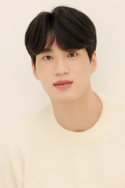 Jeon Jun-ho as Joo Rex