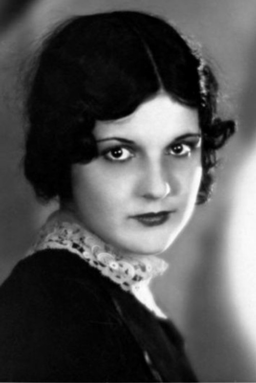 Anne Cornwall as Zelle