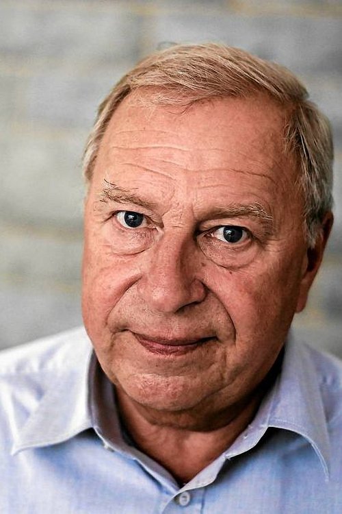 Jerzy Stuhr as Jerzy Janicki