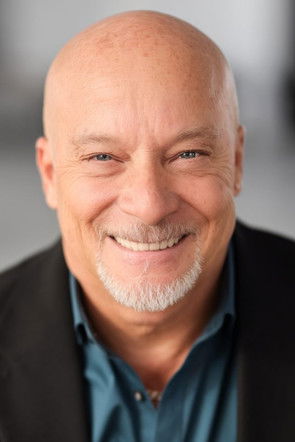 Gilles Arsenault as Philippe