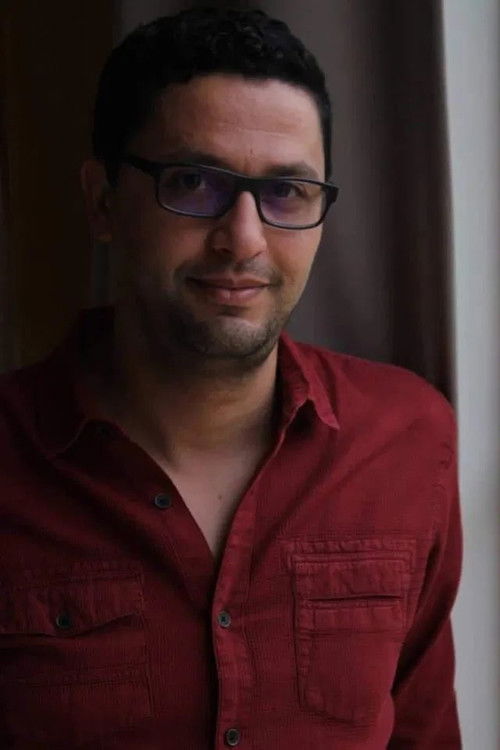 Walid Ayadi as Youssef