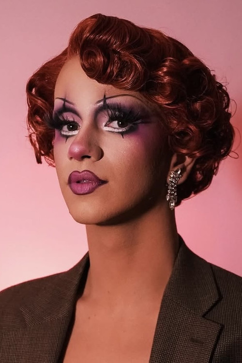 Suzie Toot as Mimi Bouvèé-Truvé